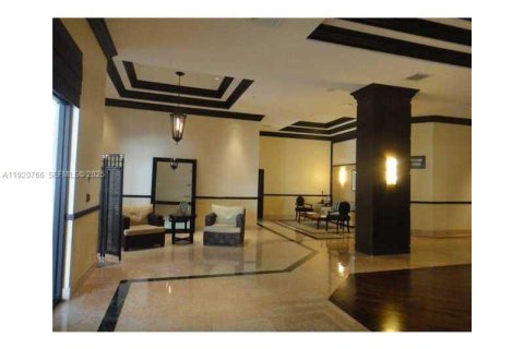 Copropriété à louer à Aventura, Floride: 2 chambres, 135.64 m2 № 2019224 - photo 3