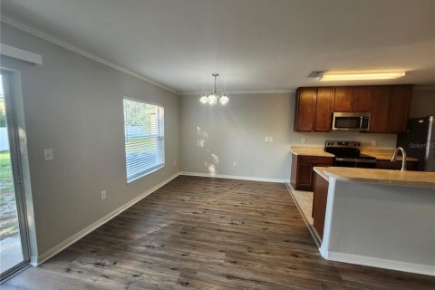 Casa en venta en Hudson, Florida, 4 dormitorios, 162.11 m2 № 1906164 - foto 5