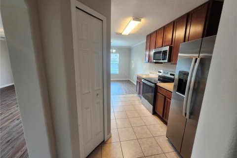 Casa en venta en Hudson, Florida, 4 dormitorios, 162.11 m2 № 1906164 - foto 8