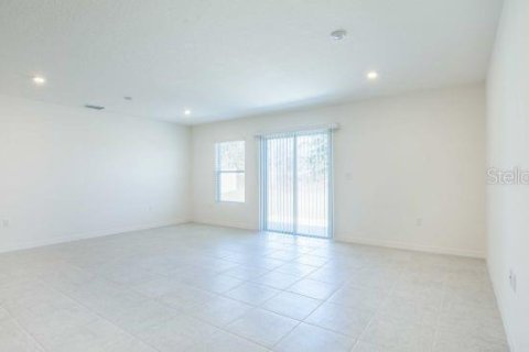 House in Kissimmee, Florida 4 bedrooms, 190.64 sq.m. № 1550852 - photo 17