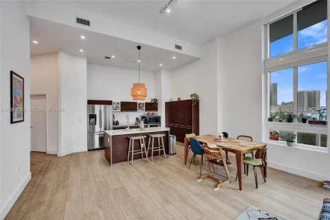 Купить кондоминиум в Майами, Флорида 2 спальни, 108.51м2, № 2047812 - фото 7