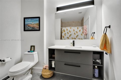 Купить кондоминиум в Майами, Флорида 2 спальни, 108.51м2, № 2047812 - фото 30