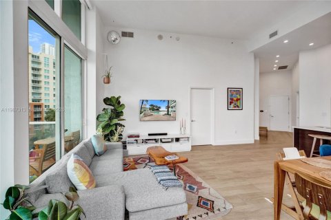 Купить кондоминиум в Майами, Флорида 2 спальни, 108.51м2, № 2047812 - фото 13