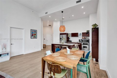 Купить кондоминиум в Майами, Флорида 2 спальни, 108.51м2, № 2047812 - фото 8