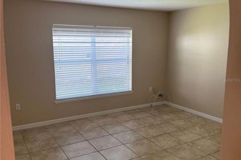 Casa en alquiler en Leesburg, Florida, 4 dormitorios, 215.53 m2 № 1910099 - foto 8