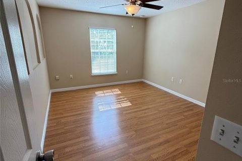 Casa en alquiler en Leesburg, Florida, 4 dormitorios, 215.53 m2 № 1910099 - foto 16