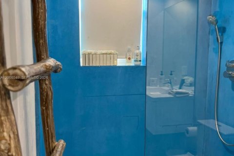 Снять в аренду квартиру в Майами-Бич, Флорида 1 спальня, 65.03м2, № 2074259 - фото 27