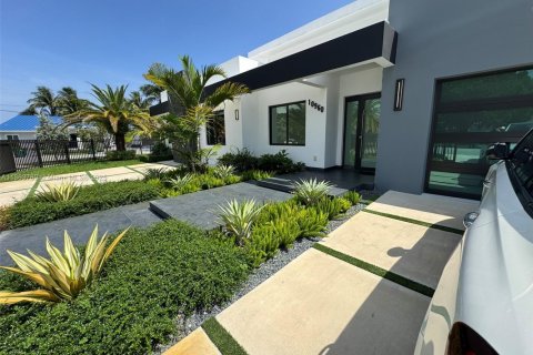 Купить виллу или дом в Майами, Флорида 3 спальни, 213.68м2, № 1957933 - фото 5