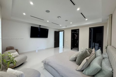 Купить виллу или дом в Майами, Флорида 3 спальни, 213.68м2, № 1957933 - фото 27