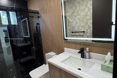 Купить виллу или дом в Майами, Флорида 3 спальни, 213.68м2, № 1957933 - фото 30