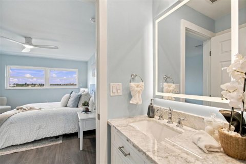 Copropriété à vendre à Saint Pete Beach, Floride: 2 chambres, 131.92 m2 № 2426994 - photo 22
