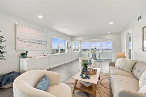 Copropriété à vendre à Saint Pete Beach, Floride: 2 chambres, 131.92 m2 № 2426994 - photo 16