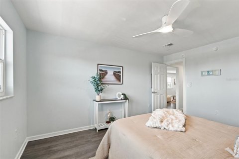 Copropriété à vendre à Saint Pete Beach, Floride: 2 chambres, 131.92 m2 № 2426994 - photo 30