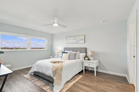 Copropriété à vendre à Saint Pete Beach, Floride: 2 chambres, 131.92 m2 № 2426994 - photo 19
