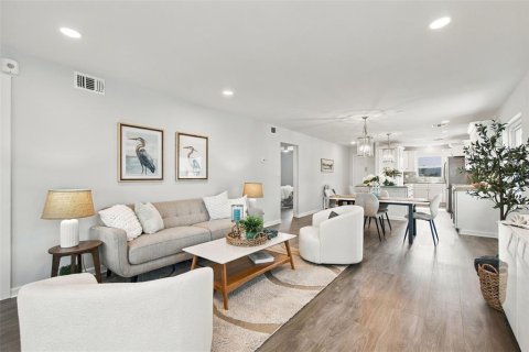 Copropriété à vendre à Saint Pete Beach, Floride: 2 chambres, 131.92 m2 № 2426994 - photo 14