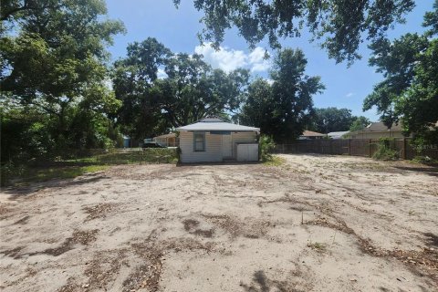 House in Tampa, Florida 3 bedrooms, 70.61 sq.m. № 1778756 - photo 12