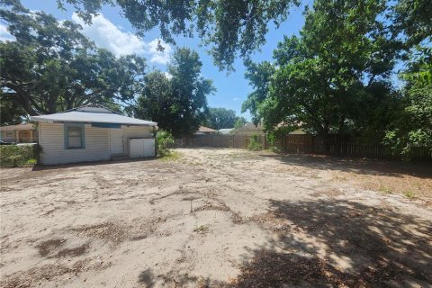 House in Tampa, Florida 3 bedrooms, 70.61 sq.m. № 1778756 - photo 13