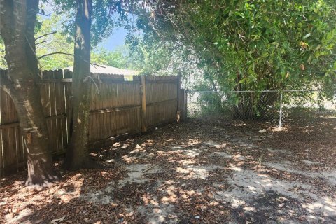 House in Tampa, Florida 3 bedrooms, 70.61 sq.m. № 1778756 - photo 9