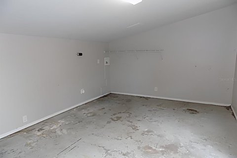 House in Sarasota, Florida 2 bedrooms, 96.9 sq.m. № 2150972 - photo 14