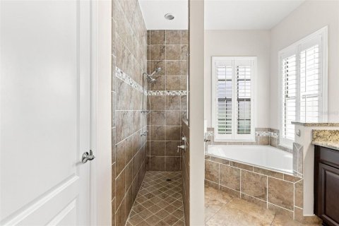 Villa ou maison à louer à Orlando, Floride: 5 chambres, 247.03 m2 № 2403522 - photo 28