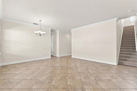 Villa ou maison à louer à Orlando, Floride: 5 chambres, 247.03 m2 № 2403522 - photo 10