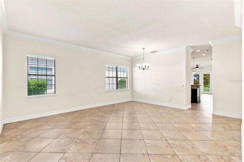 Villa ou maison à louer à Orlando, Floride: 5 chambres, 247.03 m2 № 2403522 - photo 5
