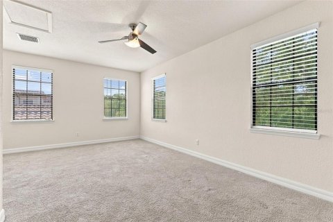 Villa ou maison à louer à Orlando, Floride: 5 chambres, 247.03 m2 № 2403522 - photo 23