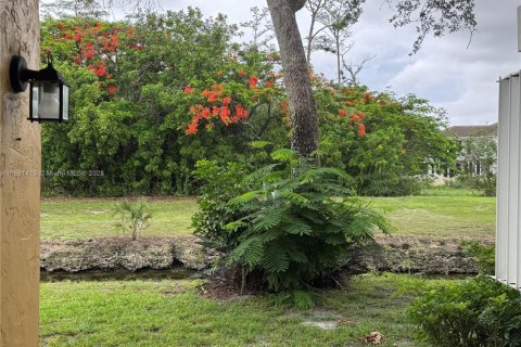Condominio en venta en Coral Springs, Florida, 2 dormitorios, 88.26 m2 № 1925072 - foto 10