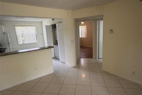 Condominio en venta en Coral Springs, Florida, 2 dormitorios, 88.26 m2 № 1925072 - foto 4