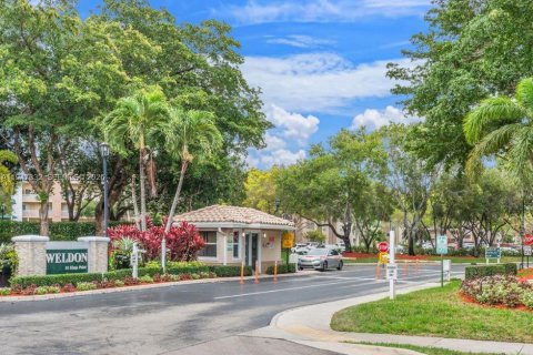 Condo in Tamarac, Florida, 2 bedrooms  № 2003687