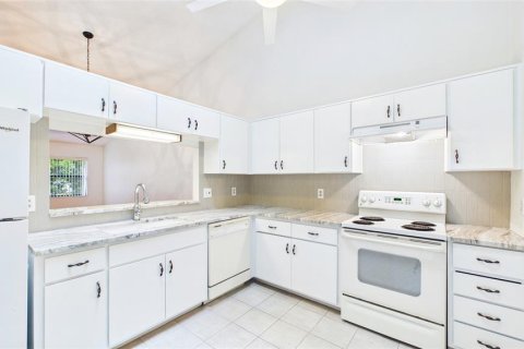 Villa ou maison à vendre à Dunedin, Floride: 2 chambres, 108.97 m2 № 2424277 - photo 5