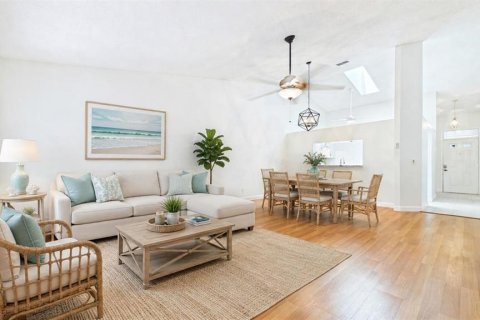 Villa ou maison à vendre à Dunedin, Floride: 2 chambres, 108.97 m2 № 2424277 - photo 3