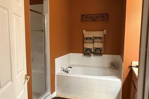 Villa ou maison à louer à Orlando, Floride: 4 chambres, 178.47 m2 № 2149822 - photo 8
