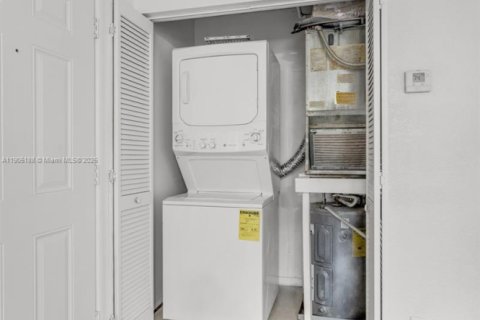 Купить кондоминиум в Лодерхилл, Флорида 1 спальня, 55.74м2, № 1955802 - фото 16