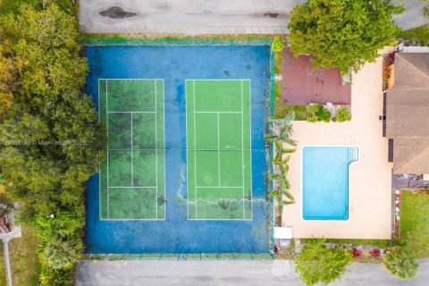 Купить кондоминиум в Лодерхилл, Флорида 1 спальня, 55.74м2, № 1955802 - фото 27