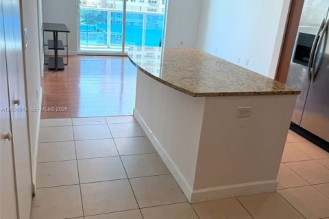 Copropriété à vendre à Hallandale Beach, Floride: 2 chambres, 81.29 m2 № 2071827 - photo 17
