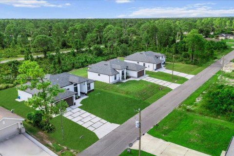 Купить виллу или дом в Лихай-Эйкерс, Флорида 4 спальни, 171.13м2, № 2063968 - фото 20