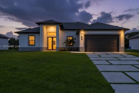 Купить виллу или дом в Лихай-Эйкерс, Флорида 4 спальни, 171.13м2, № 2063968 - фото 7