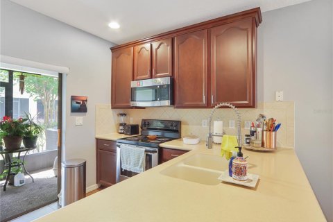 Townhouse in Sanford, Florida 2 bedrooms, 98.1 sq.m. № 2236845 - photo 6