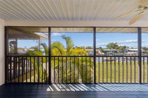 Touwnhouse à vendre à Bradenton, Floride: 2 chambres, 160.54 m2 № 2227427 - photo 17
