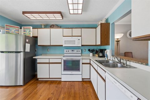 Touwnhouse à vendre à Bradenton, Floride: 2 chambres, 160.54 m2 № 2227427 - photo 14