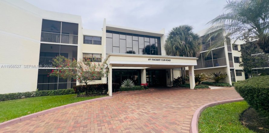 Condo in Weston, Florida, 2 bedrooms  № 2019858