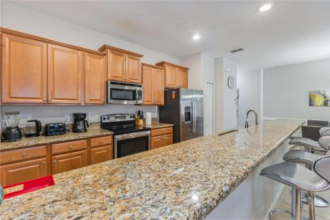 Touwnhouse à vendre à Kissimmee, Floride: 4 chambres, 176.7 m2 № 2399167 - photo 20