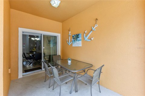 Touwnhouse à vendre à Kissimmee, Floride: 4 chambres, 176.7 m2 № 2399167 - photo 30