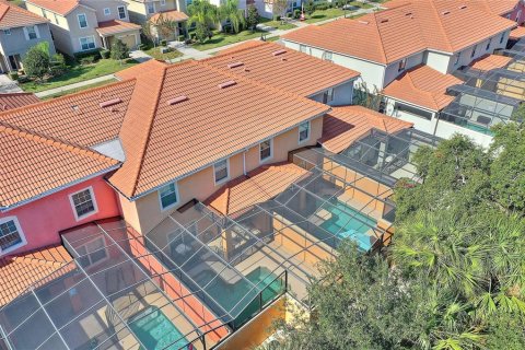 Touwnhouse à vendre à Kissimmee, Floride: 4 chambres, 176.7 m2 № 2399167 - photo 5
