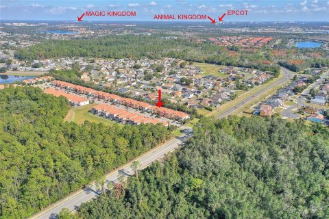 Touwnhouse à vendre à Kissimmee, Floride: 4 chambres, 176.7 m2 № 2399167 - photo 4