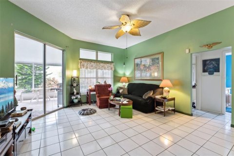 Casa en venta en Orlando, Florida, 3 dormitorios, 185.34 m2 № 1905920 - foto 13