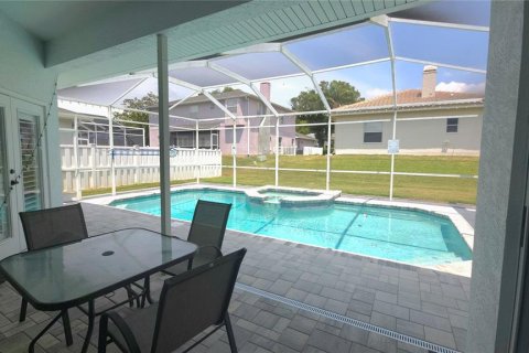 House in Dunedin, Florida 3 bedrooms, 226.96 sq.m. № 1681775 - photo 27
