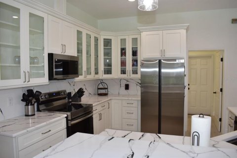 House in Dunedin, Florida 3 bedrooms, 226.96 sq.m. № 1681775 - photo 16