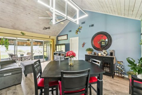 Condominio en venta en Apopka, Florida, 2 dormitorios, 91.04 m2 № 2215422 - foto 9